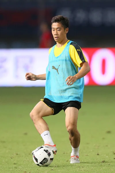 Shinji Kagawa Dari Borussia Dortmund Praktik Selama Sesi Pelatihan Untuk — Stok Foto