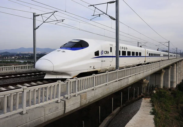 Crh China Railway High Speed Pocisku Pociągu Podróżuje Qingrong Qingdao — Zdjęcie stockowe