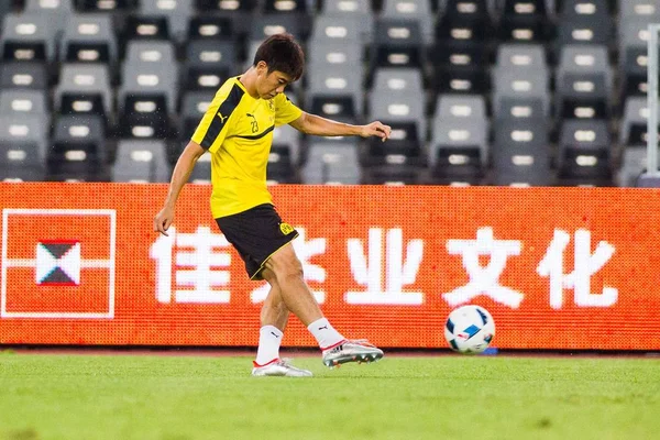 Shinji Kagawa Borussie Dortmund Účastní Tréninku Pro Zápas Shenzhen Čína — Stock fotografie