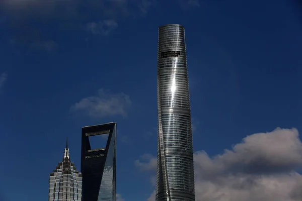 Açık Bir Günde Pudong Shanghai Çin Lujiazui Finans Lçesi Nde — Stok fotoğraf