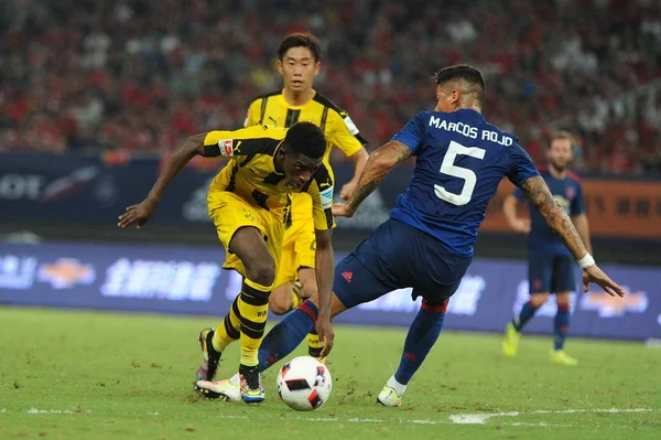 Ousmane Dembele Borussia Dortmund Izquierda Dispara Contra Manchester United Durante — Foto de Stock