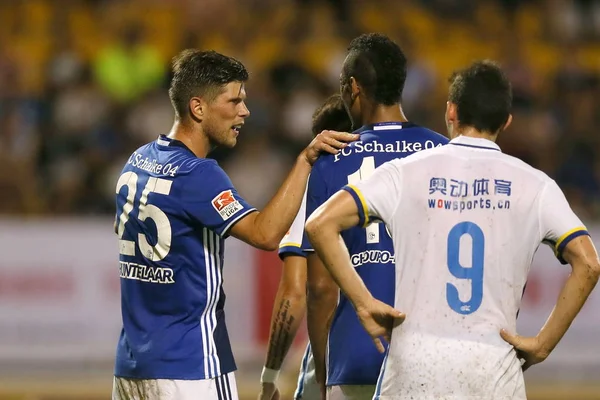 Ralf Fahrmann Schalke Left Interacts His Teammate Scoring Goal Guangzhou — Stock Photo, Image