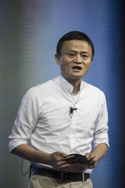 Джек Юнь Председатель Китайской Электронной Коммерции Alibaba Group Выступает Глобальном — стоковое фото