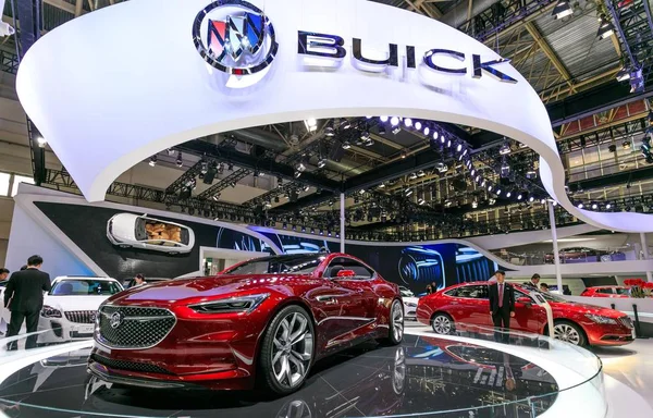 Buick Auta Jsou Displeji Během Peking Mezinárodní Automobilové Výstavy Také — Stock fotografie