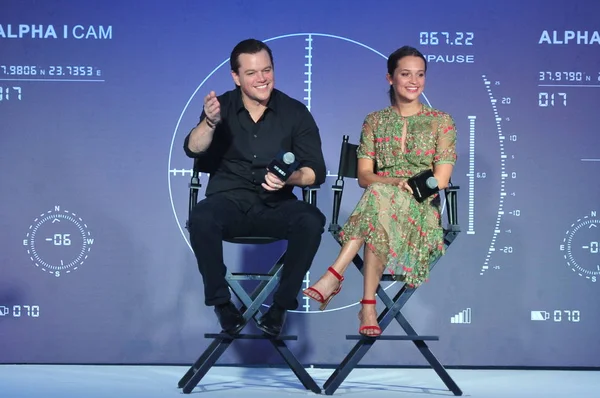 Attore Americano Matt Damon Sinistra Attrice Svedese Alicia Vikander Partecipano — Foto Stock