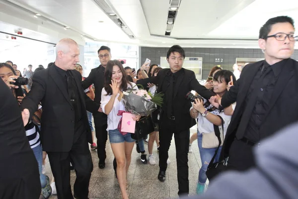 Atriz Sul Coreana Song Hye Kyo Centro Caminha Direção Saída — Fotografia de Stock