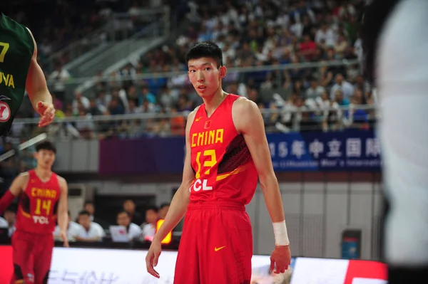 Soubor Zhou Číny Reaguje Během Přátelský Basketbalový Zápas Proti Litvě — Stock fotografie