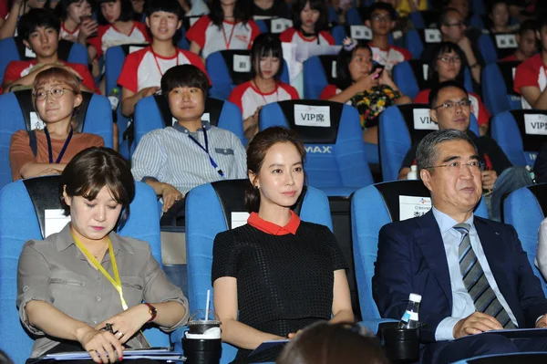 Южнокорейская Актриса Чон Сон Центре Известная Псевдонимом Сон Чжи Церемонии — стоковое фото