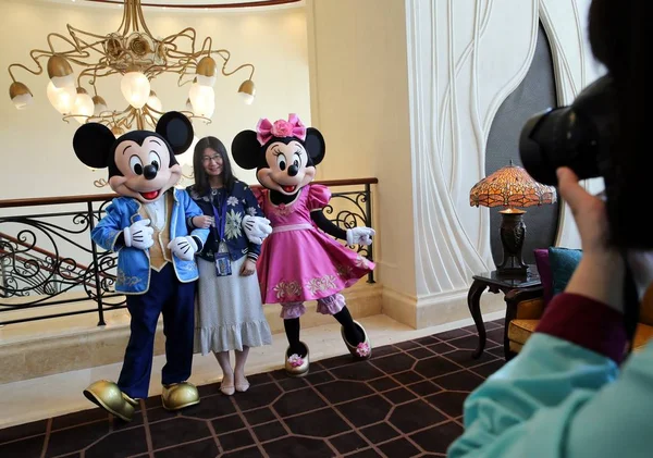 Geografiya oqituvchisi va talaba jinsiy aloqa (rus pornosi)