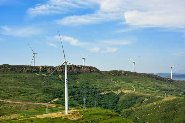 Ветряные Турбины Кружатся Выработки Электроэнергии Ветряной Электростанции Городе Фанькунь Уезд — стоковое фото