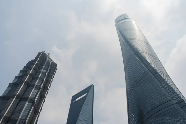 Widok Lewej Shanghaj Tower Shanghai World Financial Center Oraz Shanghai — Zdjęcie stockowe