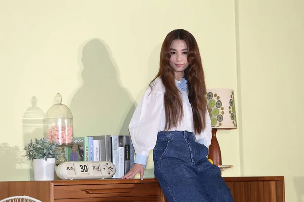 Hebe Tien Chen Von Der Taiwanesischen Pop Girlgroup Nimmt Einer — Stockfoto