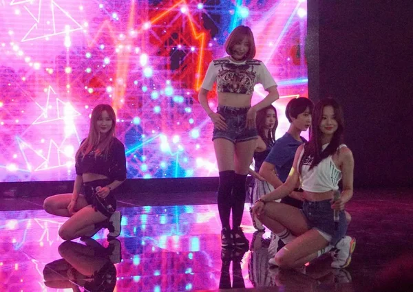 Południowokoreański Idol Grupa Exid Wykonać Chiny Digital Entertainment Expo Znany — Zdjęcie stockowe