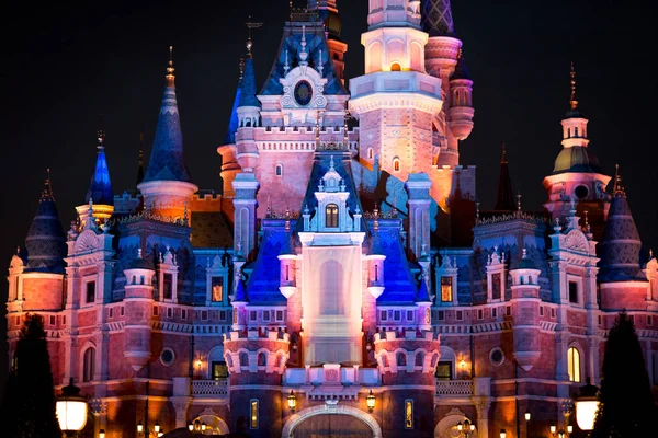 View Illuminated Castle Shanghai Disneyland Shanghai Disney Resort Celebrate Children — Stock Photo, Image