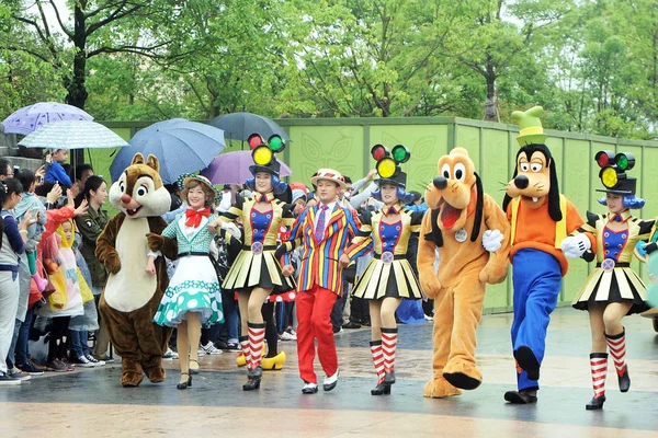 File Entertainers Presentan Durante Desfile Shanghai Disneyland Durante Operación Prueba —  Fotos de Stock
