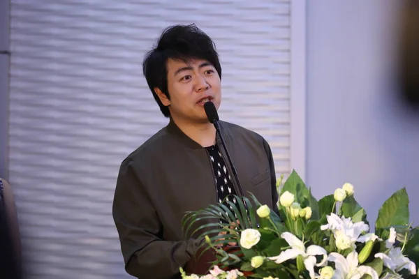 Chinese Pianist Lang Lang Speaks Press Conference His Concert Taian — Stock Photo, Image