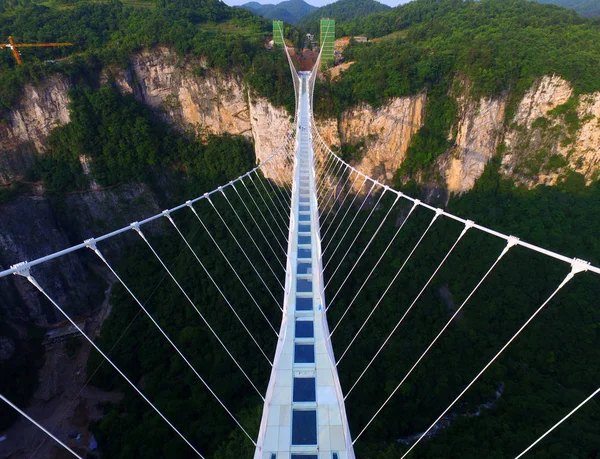 Προβολή Του Κόσμου Μεγαλύτερη Και Ψηλότερη Γυάλινο Πυθμένα Γέφυρα Πάνω — Φωτογραφία Αρχείου