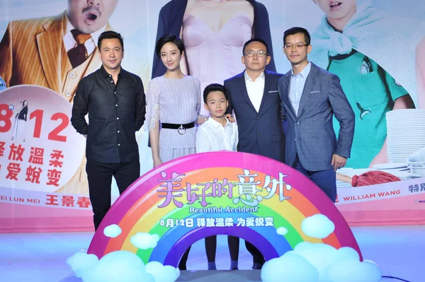 Зліва Ван Zhonglei Президент Huayi Brothers Змі Корпорації Тайванська Актриса — стокове фото