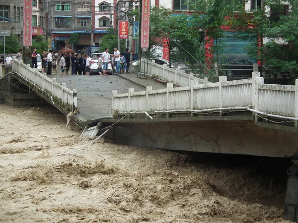 Pont Est Endommagé Par Les Inondations Causées Par Une Forte — Photo