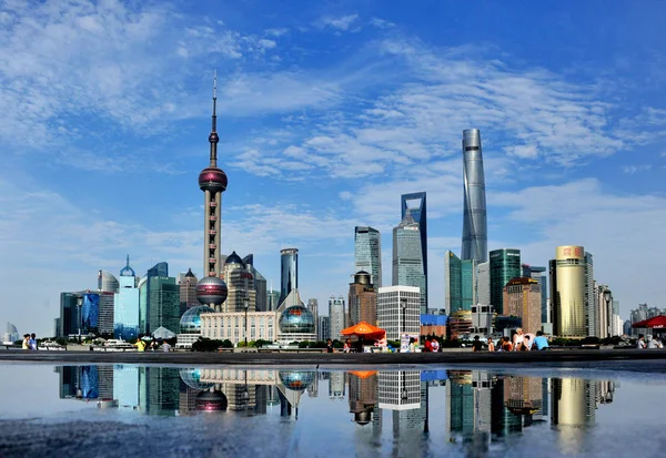 Utsikt Över Bund Efter Regnstorm Med Skyline Pudong Lujiazui Financial — Stockfoto