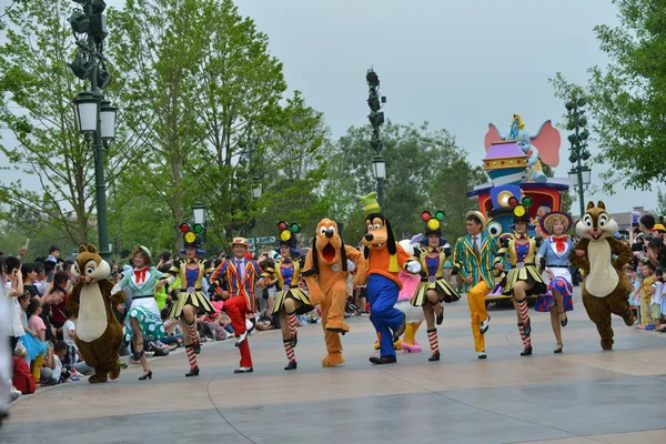 Entertainers Perform Parade Shanghai Disneyland Trial Operation Shanghai Disney Resort — Stock Photo, Image