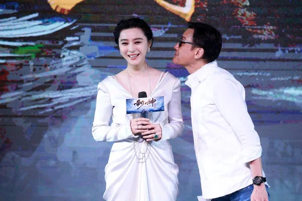 Kínai Színésznő Fan Bingbing Balra Hong Kong Színész Tony Leung — Stock Fotó