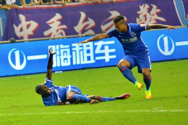 Demba Shanghai Greenland Shenhua Left Reacts His Left Leg Broken — 图库照片