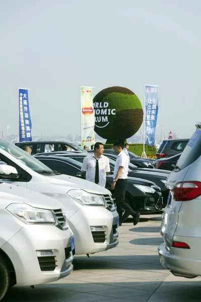 Carros Específicos Para Fórum Econômico Mundial Reunião Anual Dos Novos — Fotografia de Stock