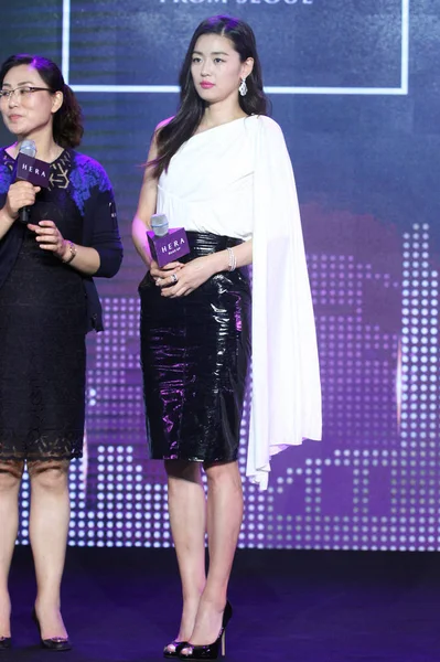 Aktris Korea Selatan Gianna Jun Hyun Benar Menghadiri Acara Promosi — Stok Foto