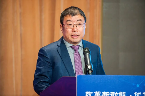 Xiangdong Ordförande För 360 Business Security Group Talar Ett Möte — Stockfoto