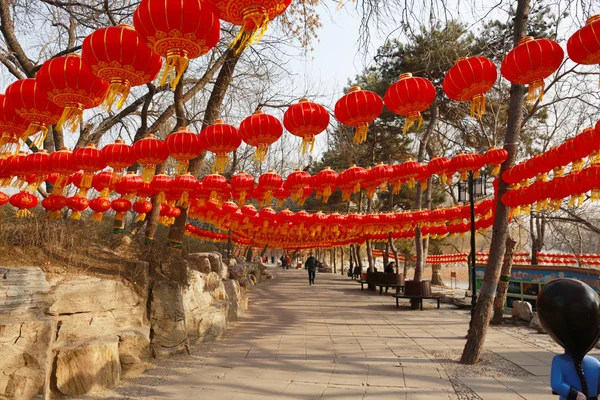 Yuanying Guan Immense Ocean Observatory Decorated Red Lanterns Upcoming Spring — Stok fotoğraf