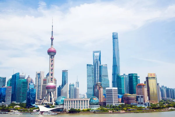 Paisaje Urbano Del Distrito Financiero Lujiazui Con Torre Shanghai Derecha — Foto de Stock