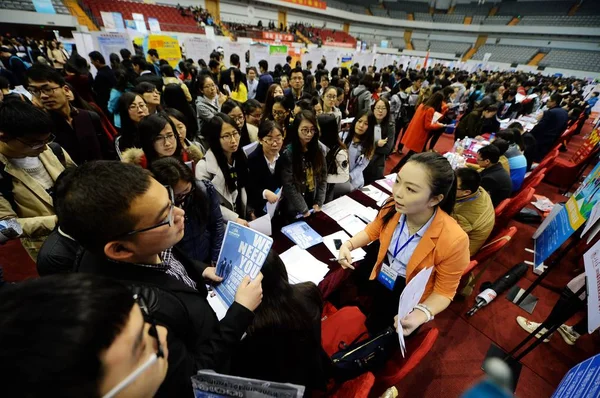 File Diplômés Chinois Foule Salon Emploi Université Shandong Dans Ville — Photo