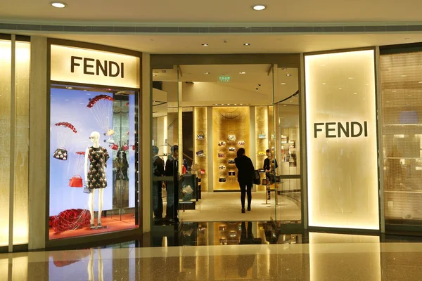 File View Boutique Fendi Plaza Shopping Mall Shanghai China March — стоковое фото