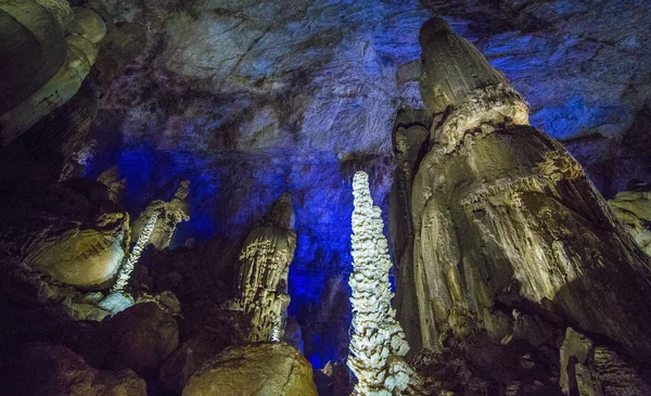 Widok Jaskinię Zhijin Jaskinię Krasową Znaną Również Jako Daji Cave — Zdjęcie stockowe