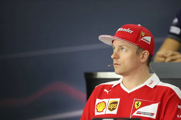 Piloto Finlandês Fórmula Kimi Raikkonen Ferrari Participa Uma Conferência Imprensa — Fotografia de Stock