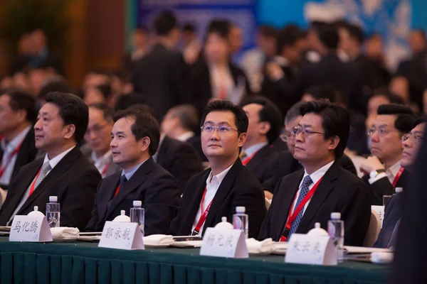 Pony Huateng Centro Presidente Ceo Tencent Holdings Ltd Asiste Cumbre —  Fotos de Stock