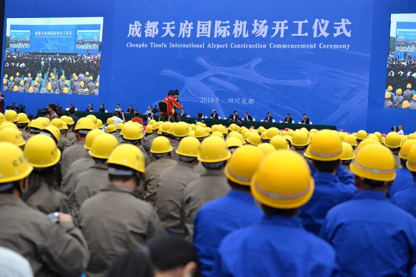 Autoridades Trabalhadores Chineses Participam Cerimônia Início Construção Aeroporto Internacional Chengdu — Fotografia de Stock