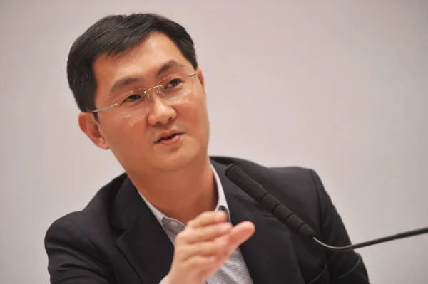 Ponny Huateng Ordförande Och Tencent Holdings Ltd Talar Presskonferens Peking — Stockfoto