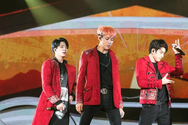 Medlemmer Den Sørkoreanske Guttegruppen Got7 Opptrer Sin Konsert Shanghai Kina – stockfoto