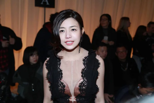 Taiwanees Actrice Michelle Chen Woont Modeshow Van Lanvin Tijdens Paris — Stockfoto