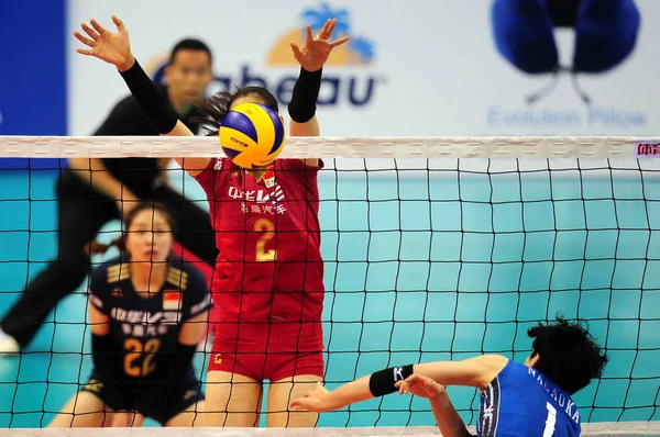 Jugadoras China Rojo Japón Azul Compiten Durante Partido Amistoso Internacional — Foto de Stock