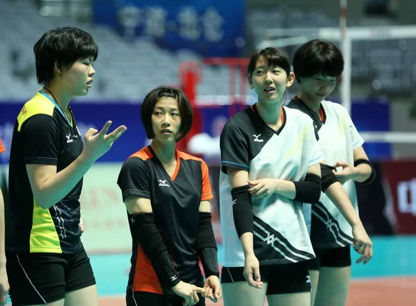 Des Joueuses Japonaises Participent Une Séance Entraînement Pour Prochain Match — Photo