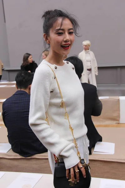 Atriz Chinesa Gao Yuanyuan Chega Para Desfile Moda Chloe Durante — Fotografia de Stock