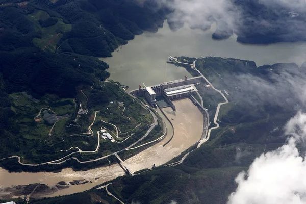 Вид Воздуха Плотину Гидроэлектростанции Цзинхун Реке Ланьчан Китайской Части Реки — стоковое фото