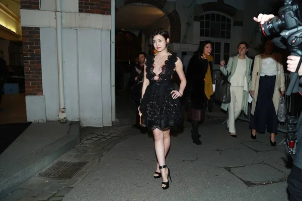 Actriz Taiwanesa Michelle Chen Asiste Desfile Lanvin Durante Semana Moda — Foto de Stock