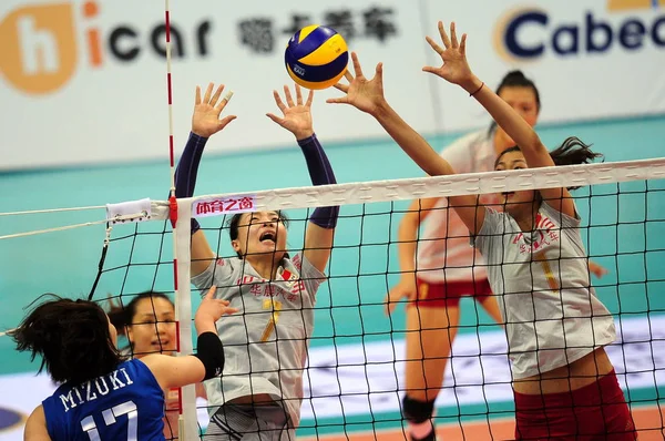 Jugadoras China Gris Japón Azul Compiten Durante Partido Amistoso Internacional —  Fotos de Stock