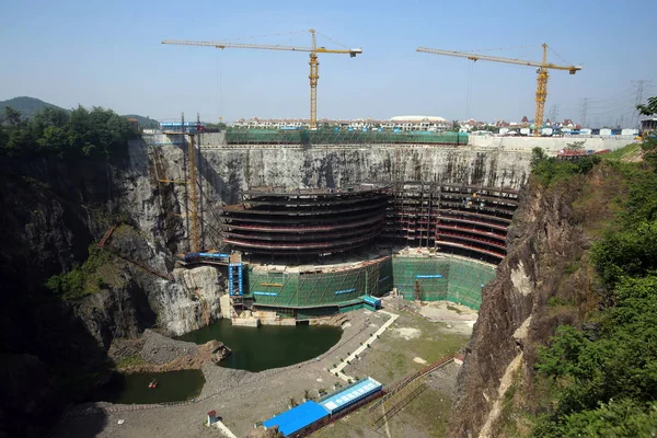 View Construction Site Five Star Shanghai Tianmashan Pit Hotel Also — Stock Photo, Image