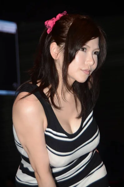 Star Giapponese Anri Okita Posa Durante 11Esima China Digital Entertainment — Foto Stock