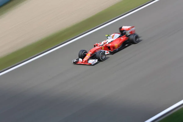 Řidič Ferrari Kimi Raikkonen Finska Soutěží Během Formule Grand Prix — Stock fotografie